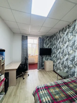 2 room apartment Stalinka, Preobrazhenskaya Street / Starobazar
