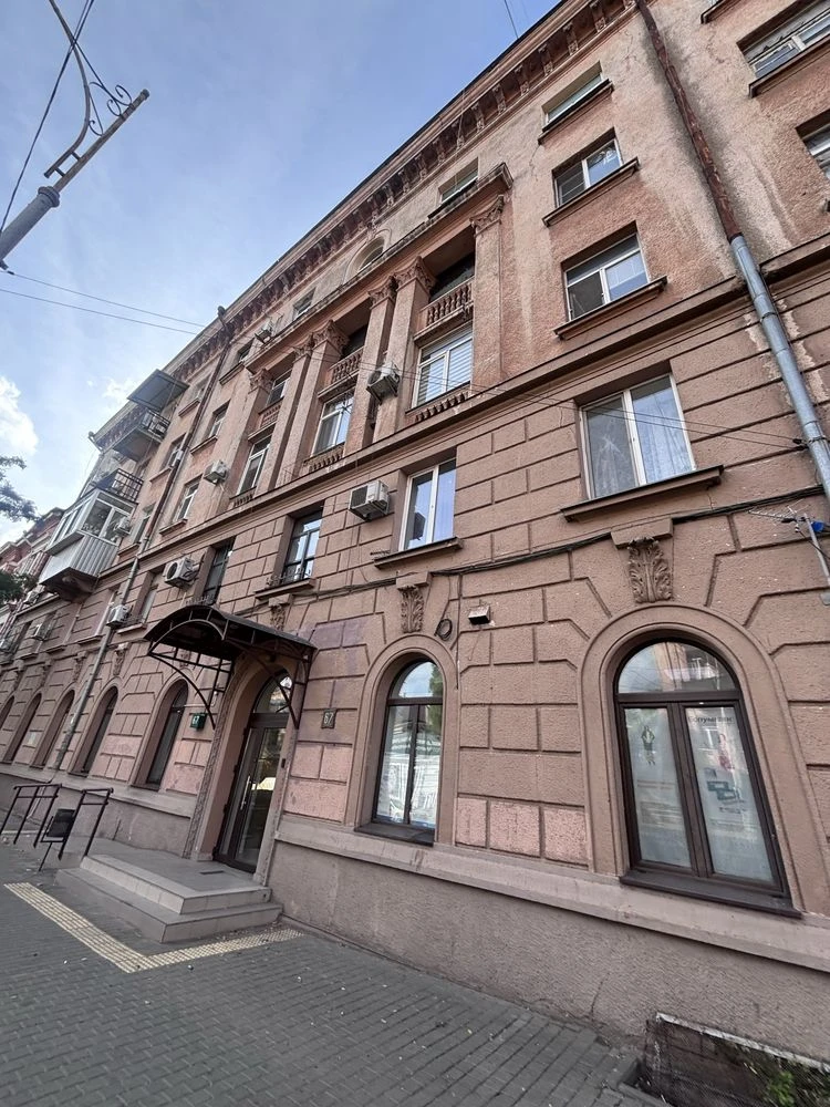 2 room apartment Stalinka, Preobrazhenskaya Street / Starobazar