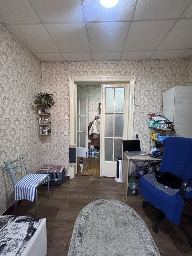 2 room apartment Stalinka, Preobrazhenskaya Street / Starobazar