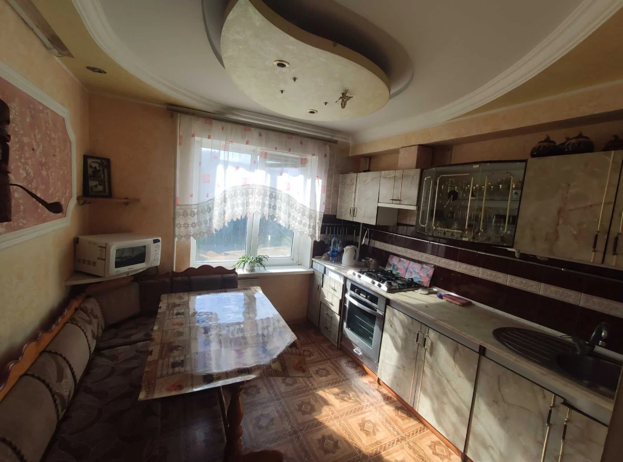 For sale 2-bedroom apartment on Professor Toloka Street, 21, Borodinsky
