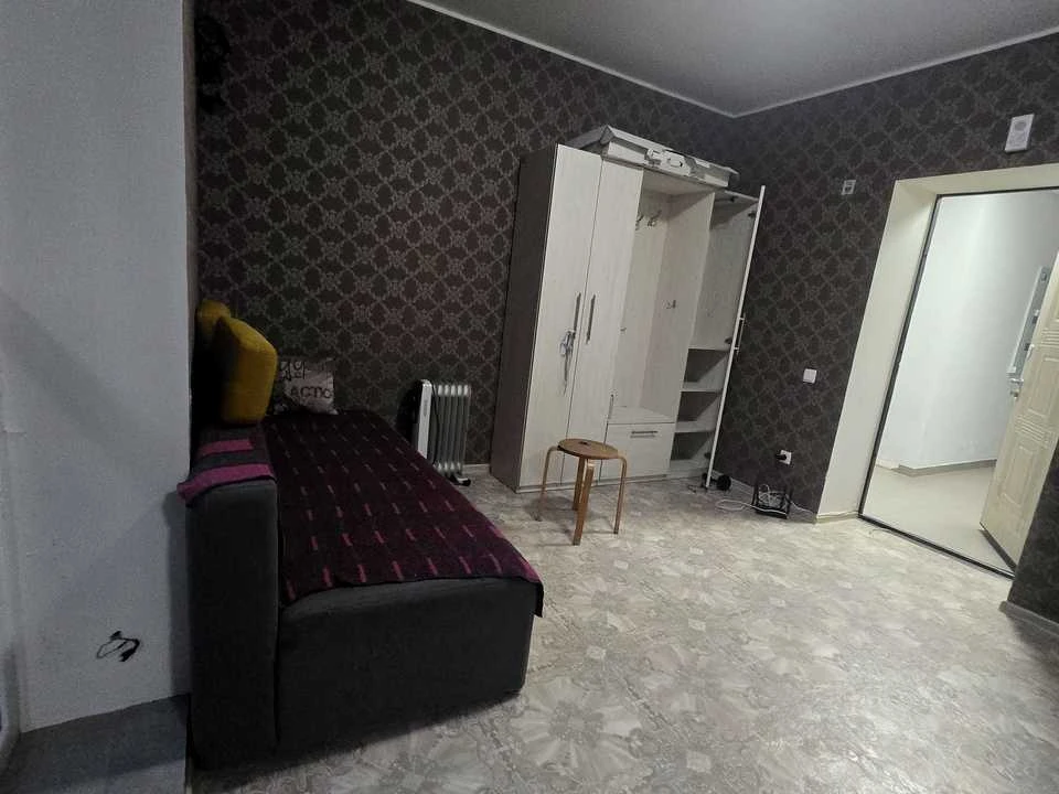 Apartment. Kyiv, Kam'yanska Street