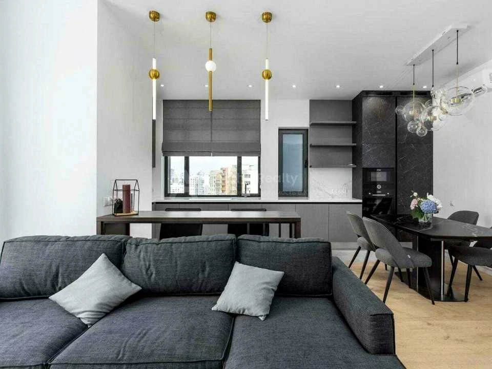 Apartment. Demianska Street, Kyiv