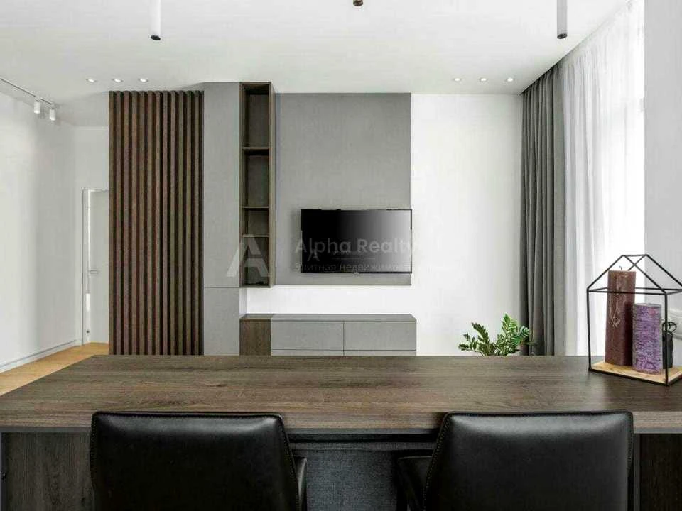 Apartment. Demianska Street, Kyiv