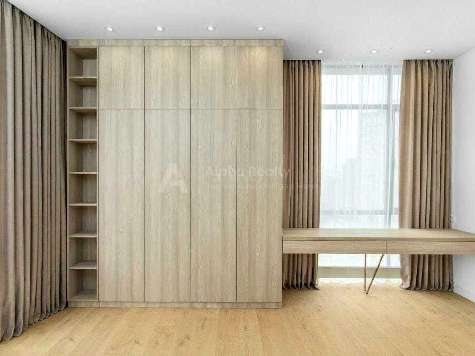 Apartment. Demianska Street, Kyiv