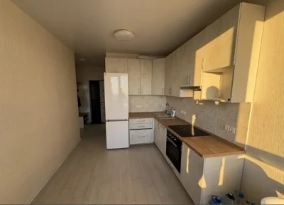 Продам однокімнатну квартиру (40 м²) у Києві, Дарницький рай