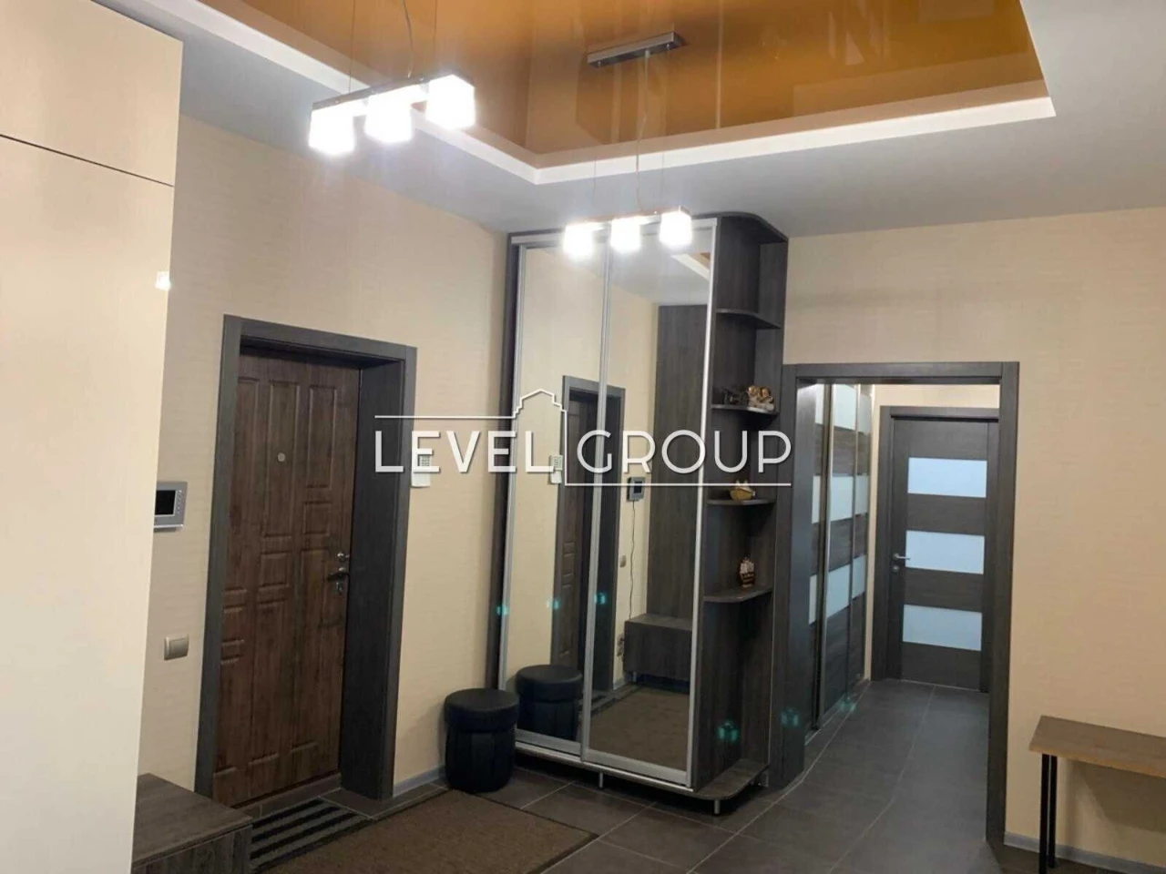 Sale of a 3-room apartment in the "Parus" residential complex, at Illenka Yuri street.