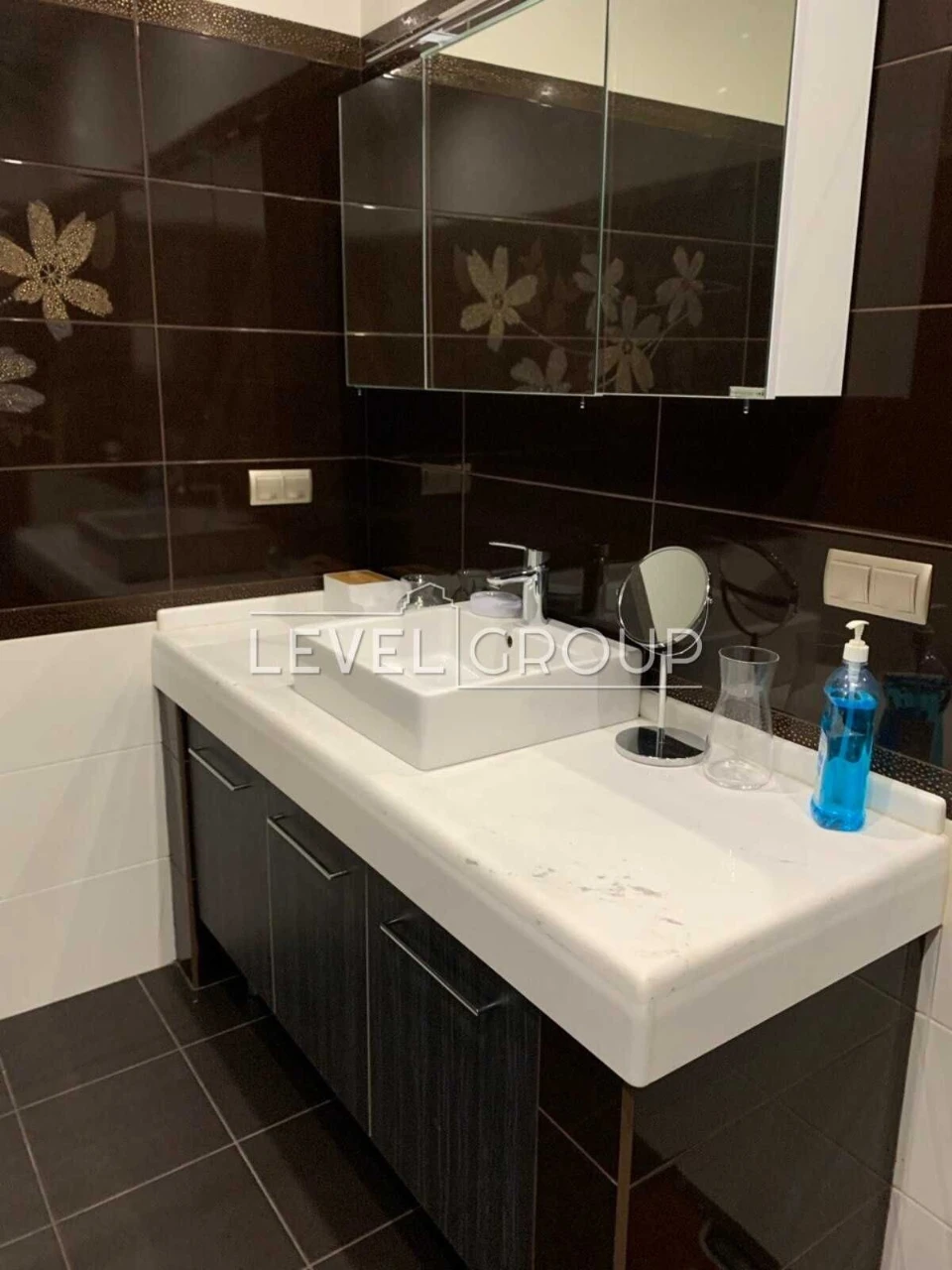 Sale of a 3-room apartment in the "Parus" residential complex, at Illenka Yuri street.