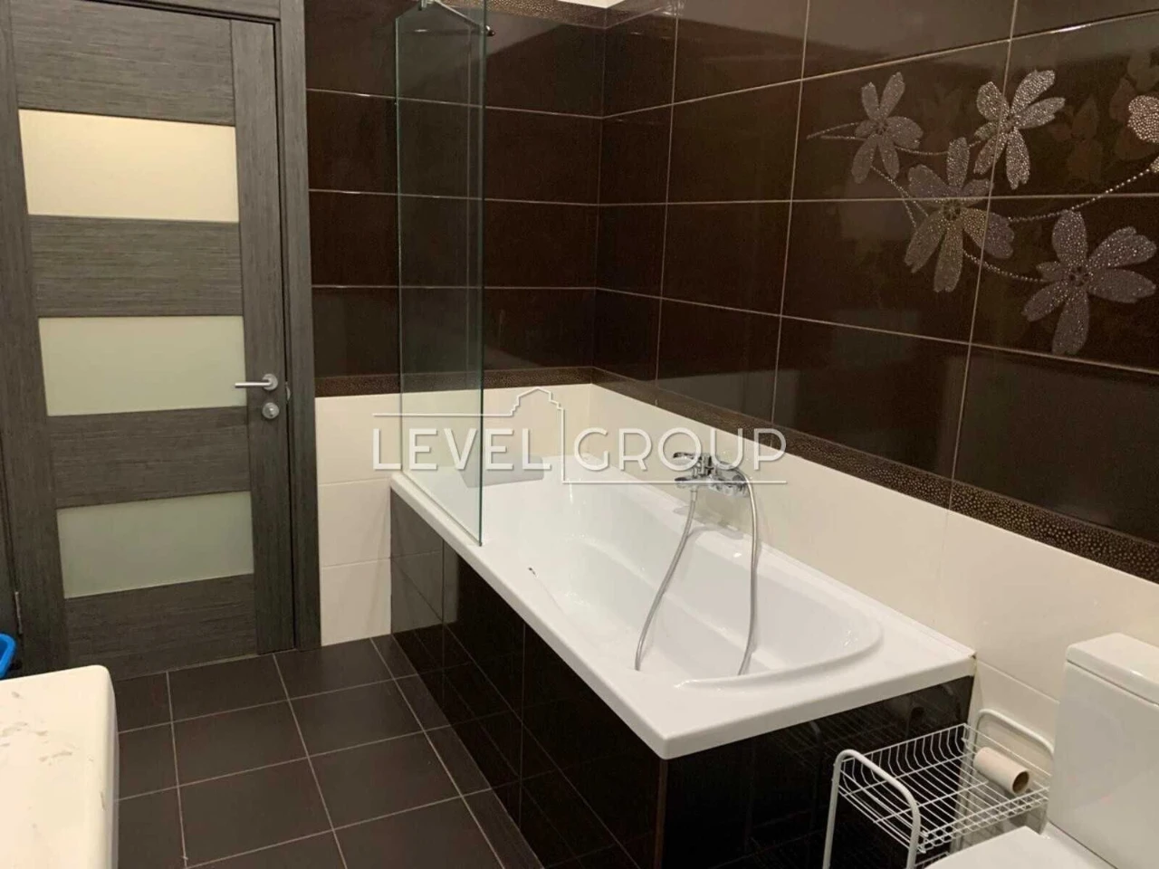 Sale of a 3-room apartment in the "Parus" residential complex, at Illenka Yuri street.