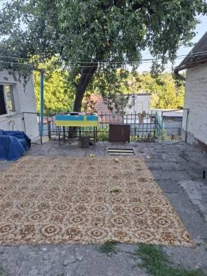 Продам будинок під ремонт