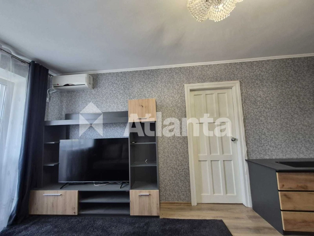 2-room apartment in the historic center of Odesa! Come and live