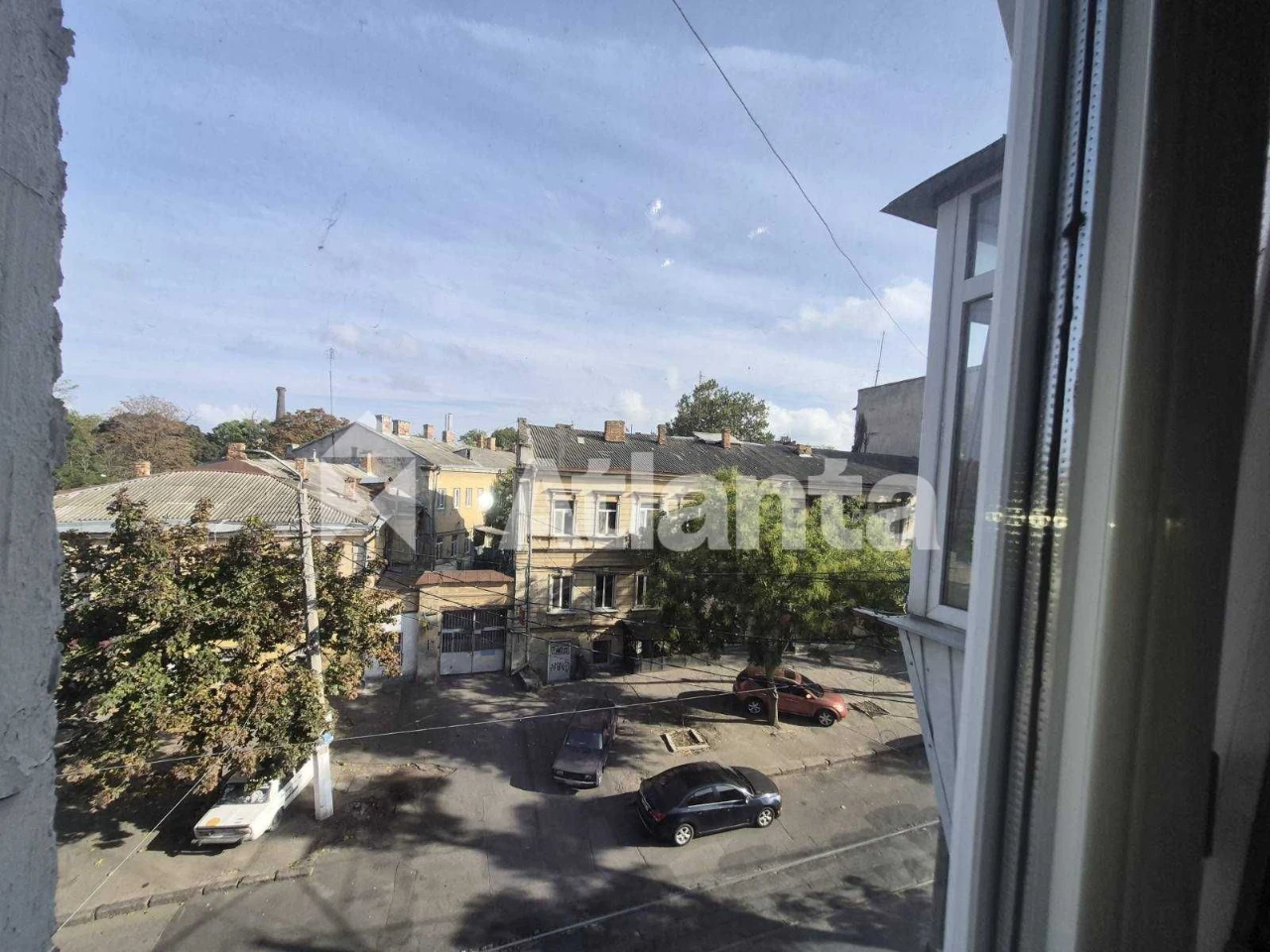 2-room apartment in the historic center of Odesa! Come and live