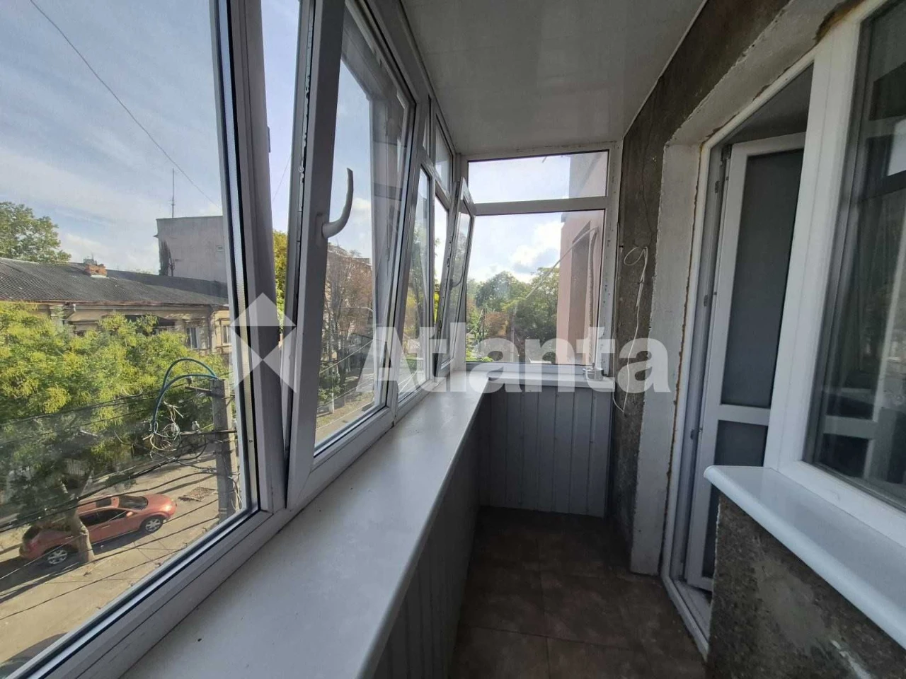 2-room apartment in the historic center of Odesa! Come and live