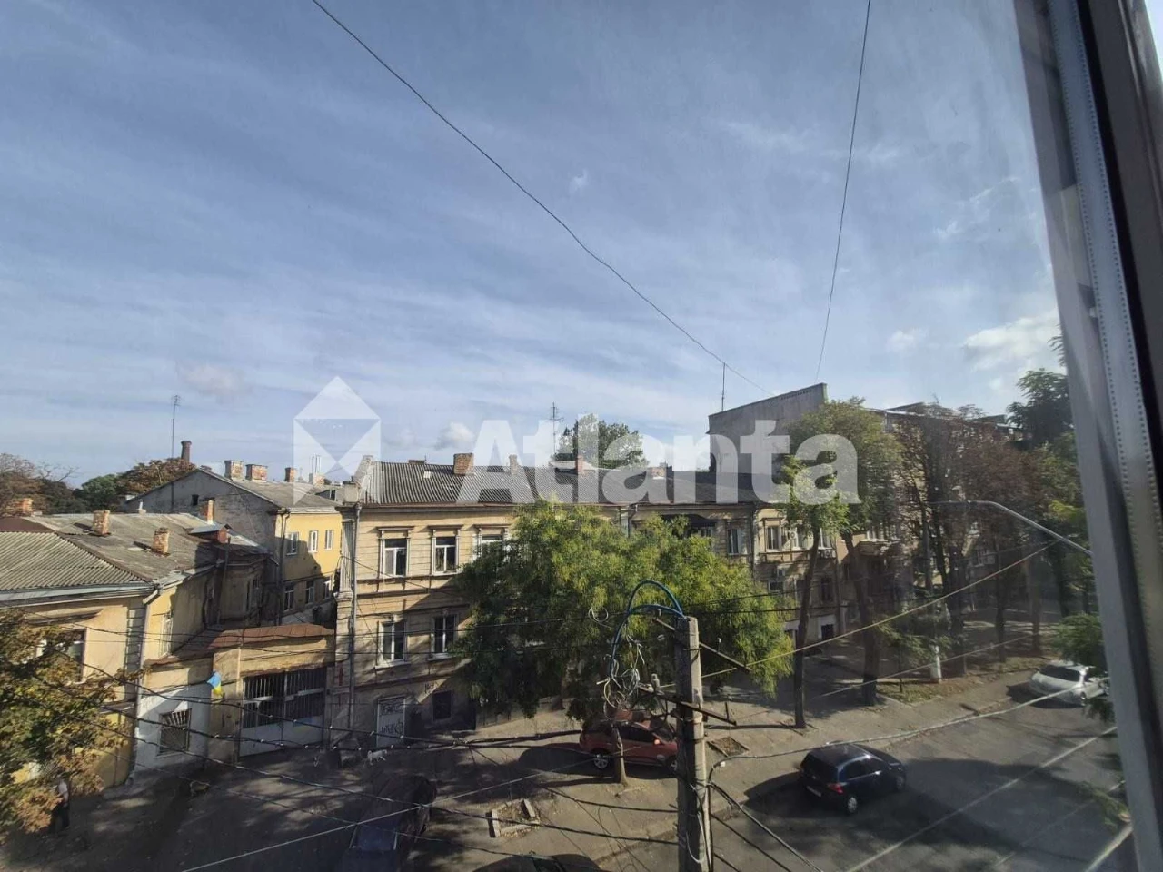 2-room apartment in the historic center of Odesa! Come and live