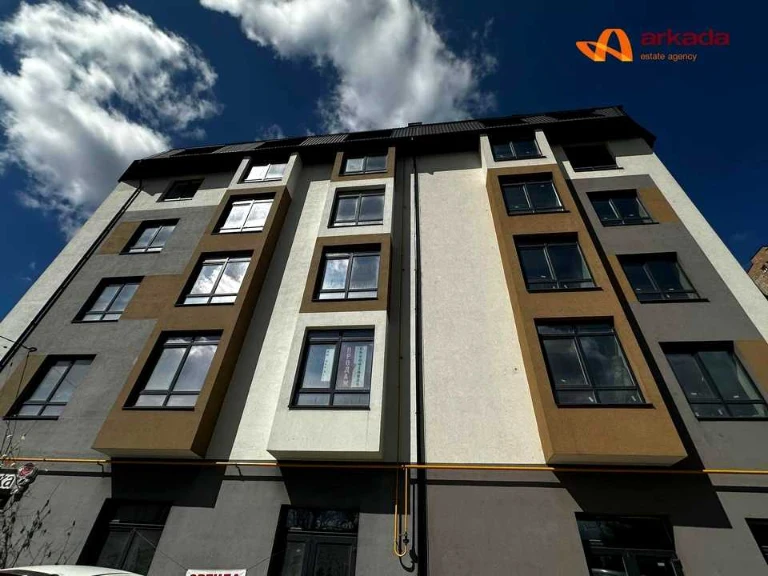 Квартира. Ивано-Франковск, Вовчинецкая ул.