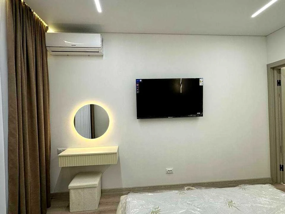 Apartment. Eugene Konovalets Street, Ivano-Frankivsk
