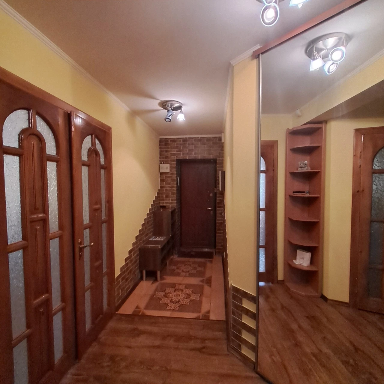 Sale of a 2-bedroom apartment