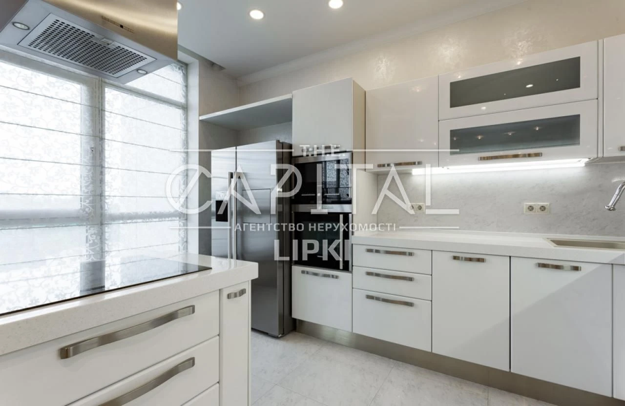 Apartment for Sale, Novopecherski Lipky Residence, Verkholyada, Pest