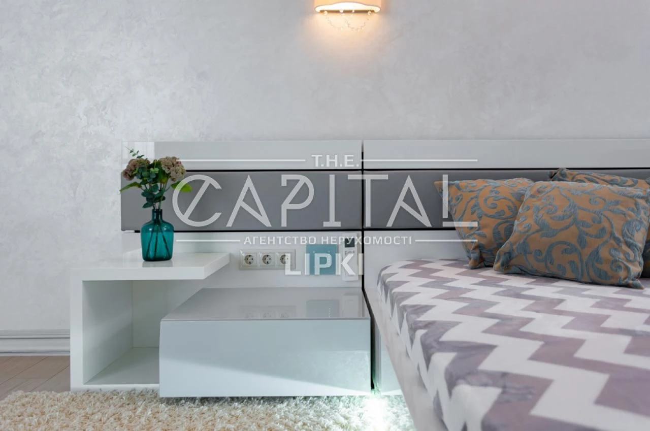 Apartment for Sale, Novopecherski Lipky Residence, Verkholyada, Pest