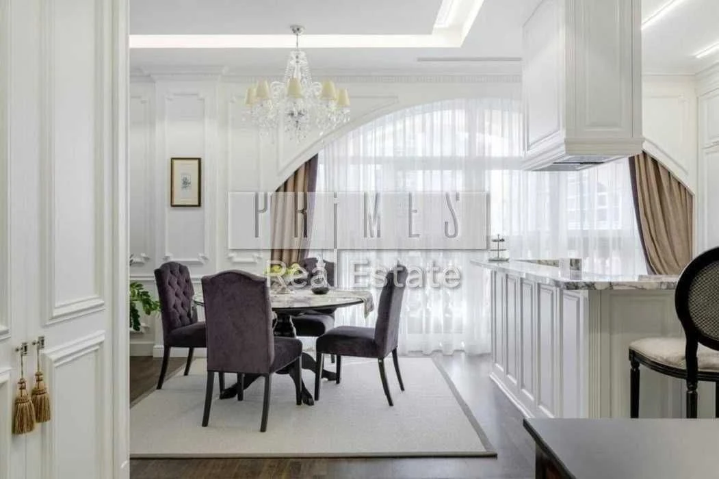 Sale of 3-room apartment in Renaissance Residence, 105 sq m, Renovated