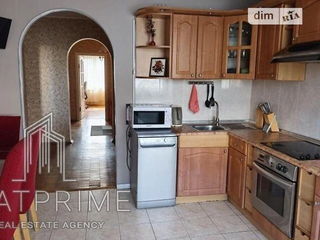 Sale of 3-room apartment 80 sq. m. on Mykoly Zakrevskoho str. 17 •