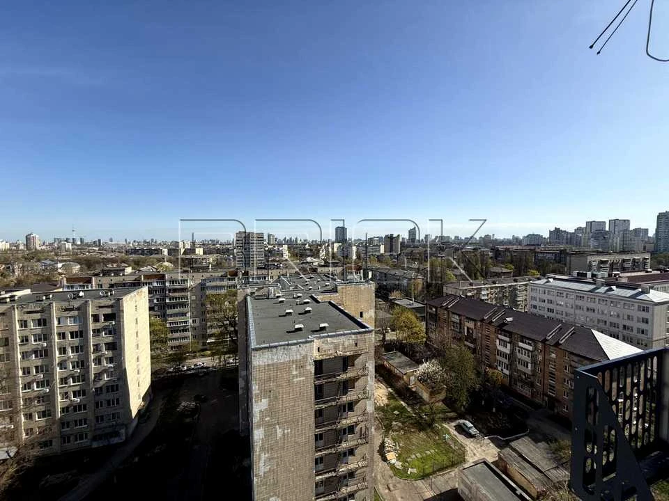 Квартира. Киев, проспект Воздушных Сил