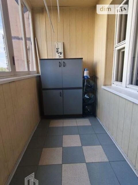 Sale of 3-room apartment 80 sq. m. on Mykoly Zakrevskoho str. 17 •