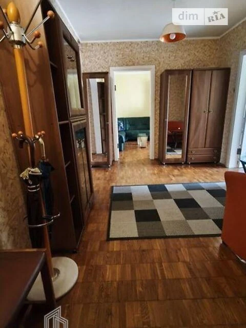 Sale of 3-room apartment 80 sq. m. on Mykoly Zakrevskoho str. 17 •