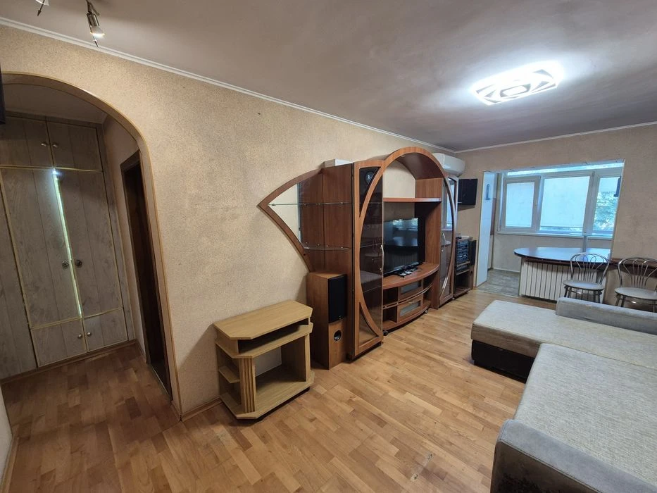 Трехкомнатная, Фонтанская дорога 15а