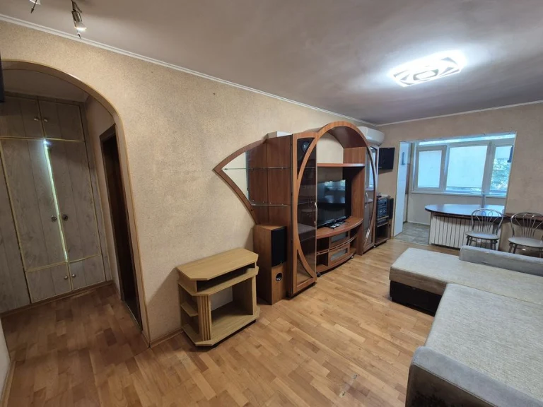 Трехкомнатная, Фонтанская дорога 15а