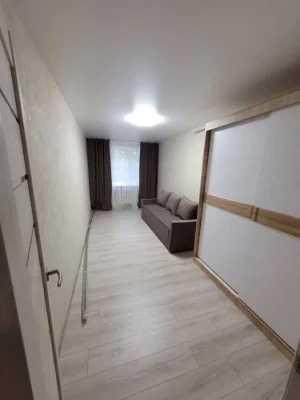 Продам 3-к квартиру Нагорка