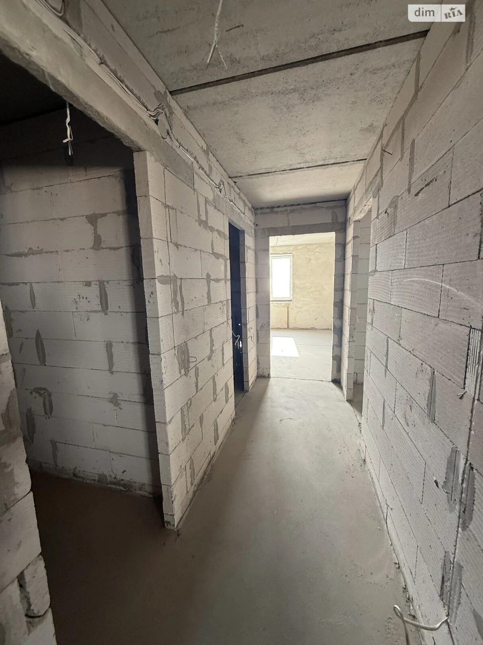 Apartment for Sale, Obolya