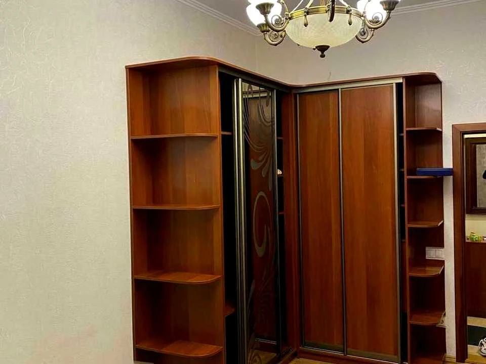 Apartment. Antonovicha st, Kyiv