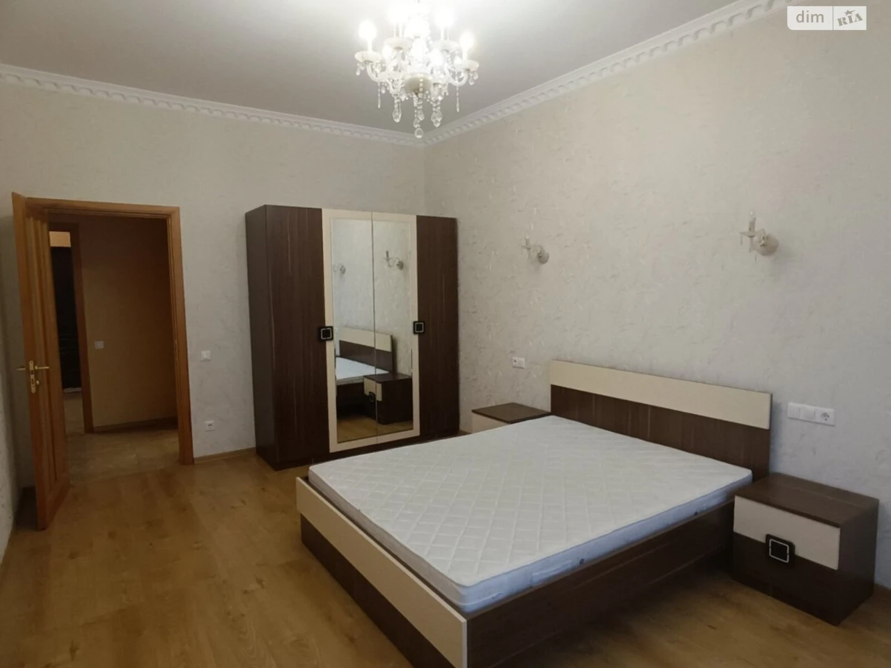 Long-Term Rental Apartment, Pospil
