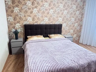 Квартира. Київ, Срібнокільська вулиця