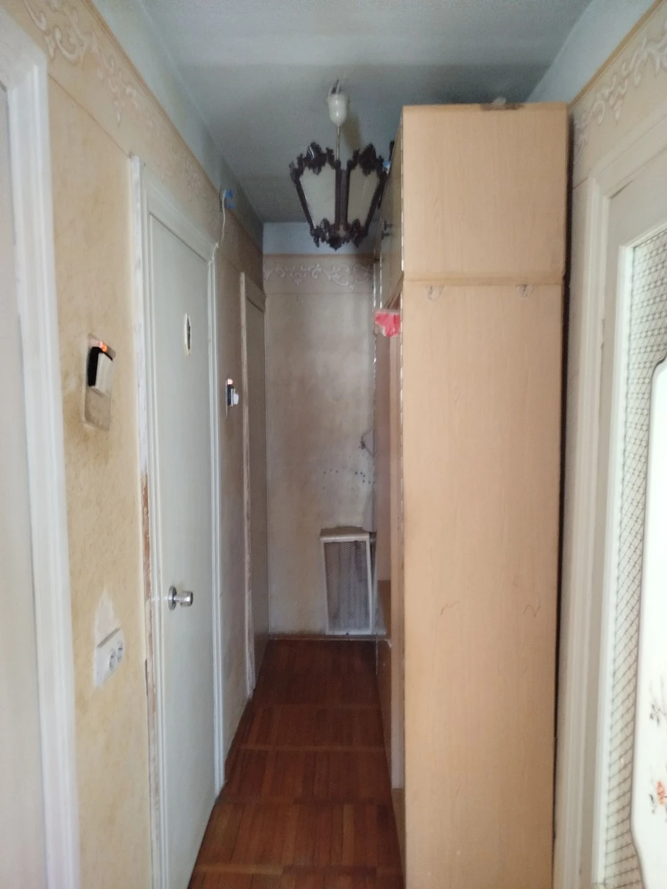 2 Rooms for Sale - Spacious