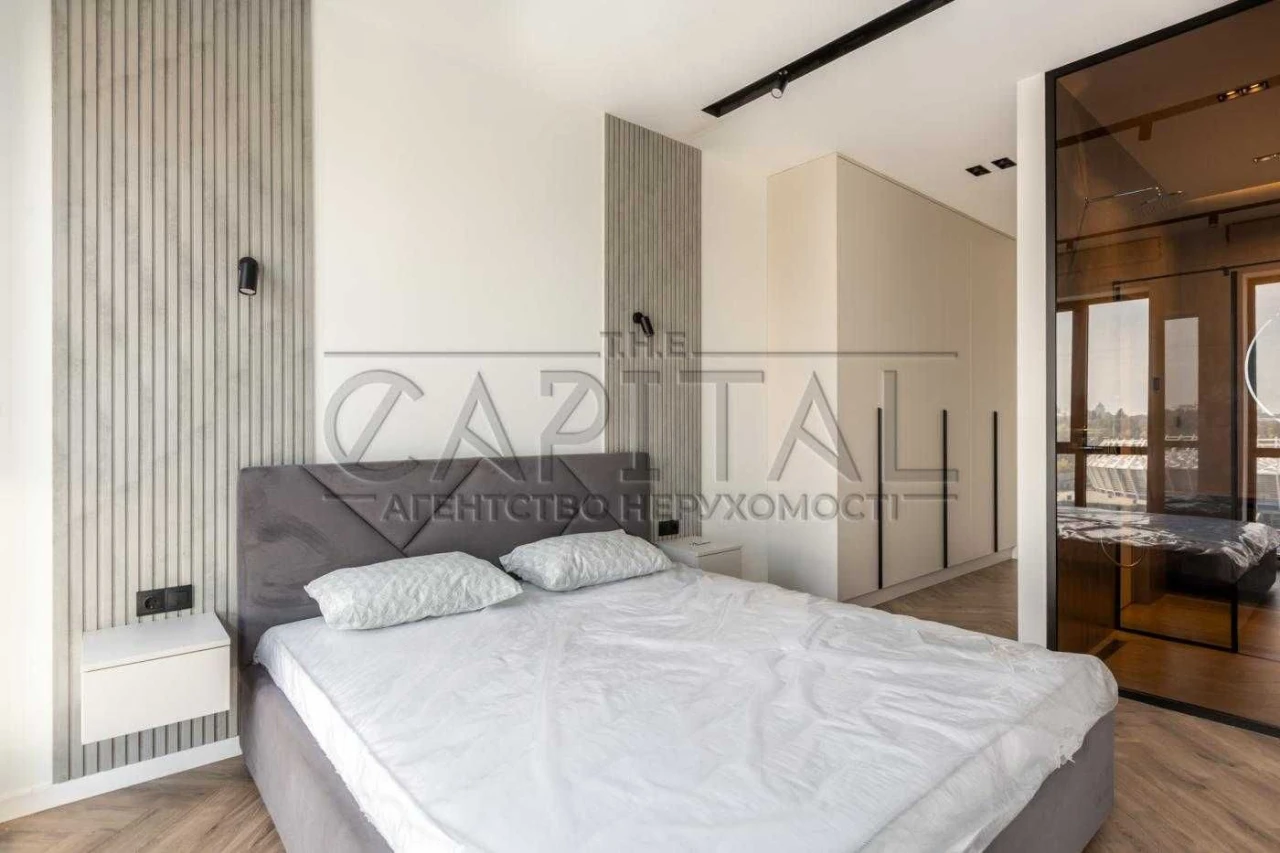 Apartment for Sale, Chicago Central House Residence, Antonovich Street