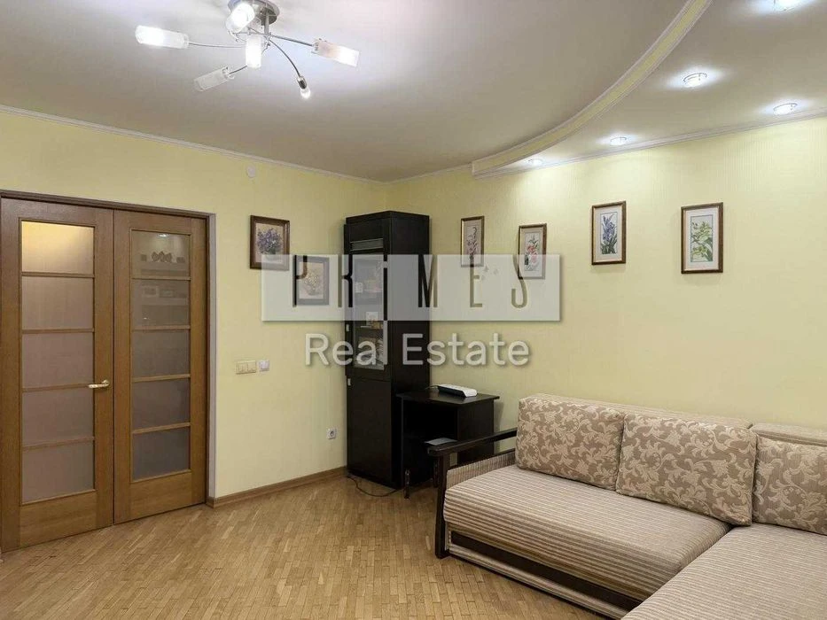 Продажа: 3 комнатной квартиры Драгоманова 15А Позняки озеро Со