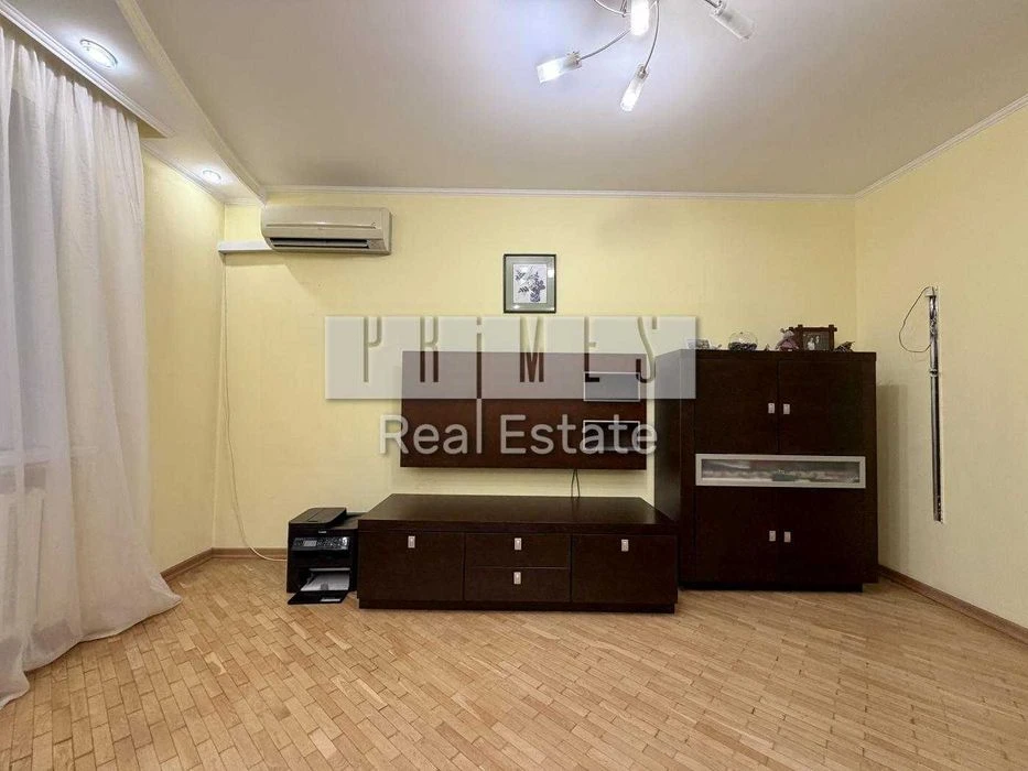 Продажа: 3 комнатной квартиры Драгоманова 15А Позняки озеро Со