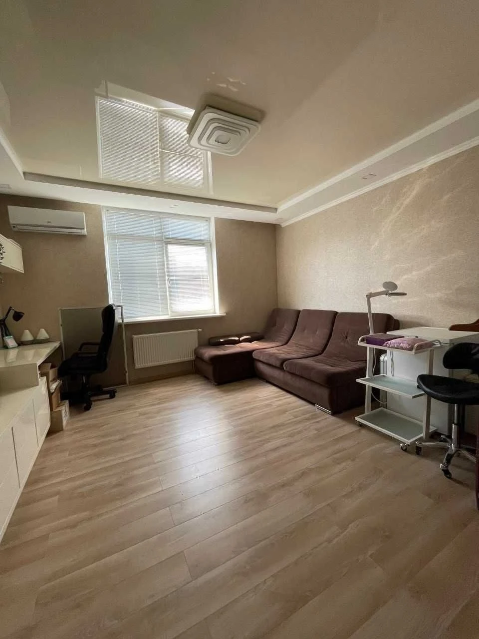 Sale of a 3-bedroom apartment in the ЖК Столичні каштани, parking, How