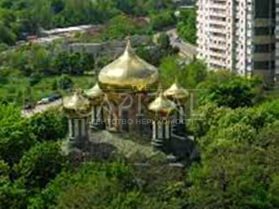 Ділянка. Київ