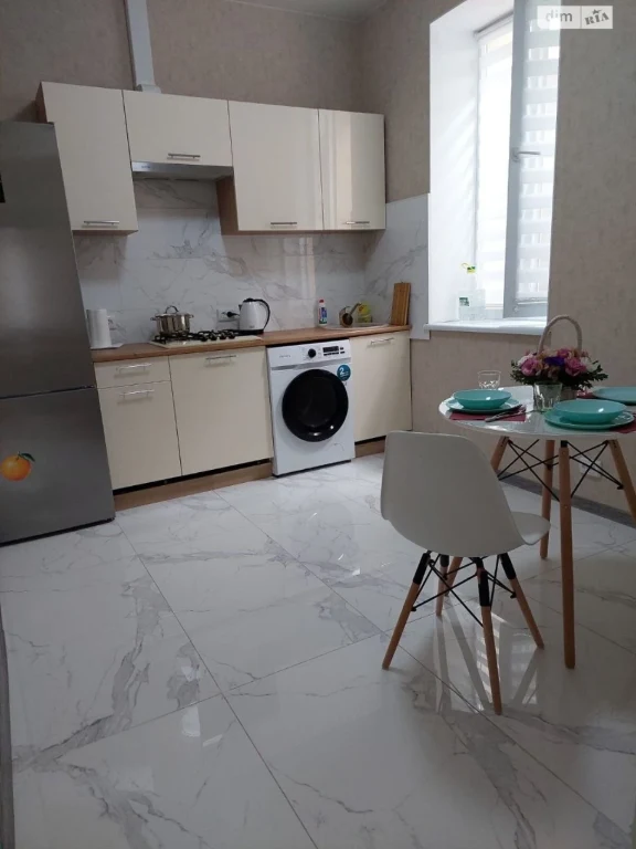 Apartment for Sale: Oleksandrivsky (October)