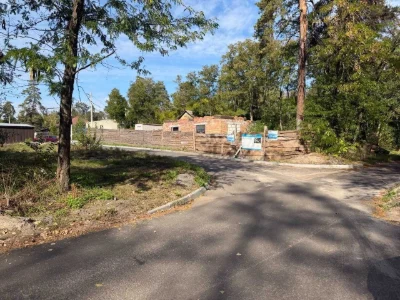 House (Land) FOR SALE WITHOUT COMMISSION