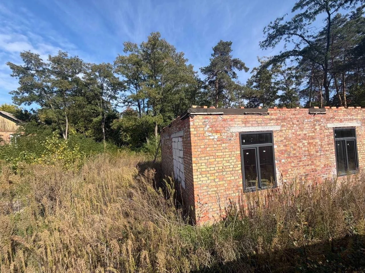 House (Land) FOR SALE WITHOUT COMMISSION