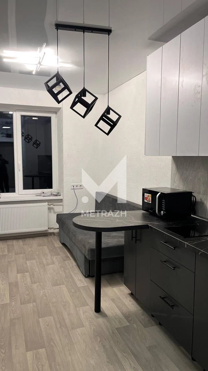 Продається 1-кімнатна квартира в ЖК "Вороб'єві Гори на Полях", вулиця Авіа