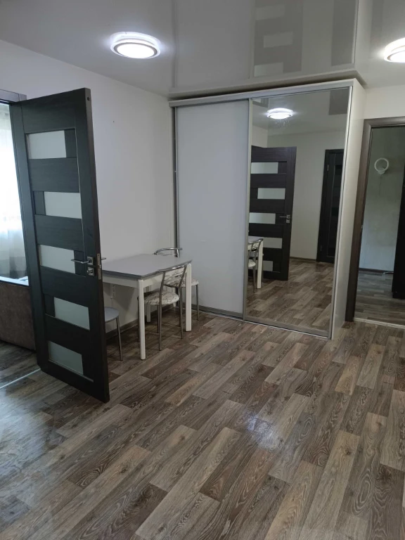 Two-room apartment on Dushkina 7 with renovation