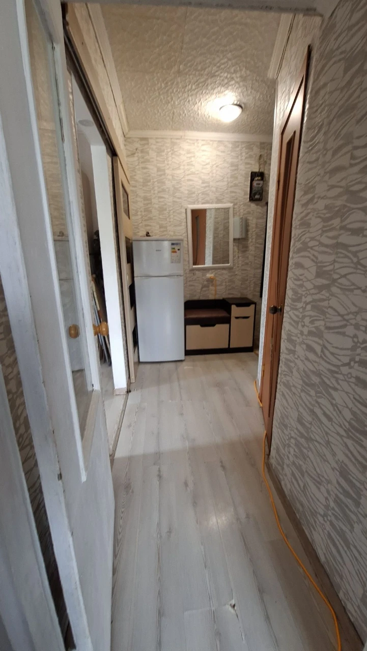 For Sale: 1-room apartment with gas heating