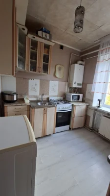 For Sale: 1-room apartment with gas heating