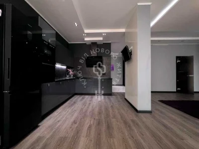 Apartment. Ghnata Hotkevych st, Kyiv