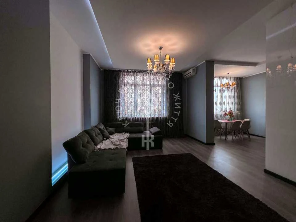 Apartment. Ghnata Hotkevych st, Kyiv