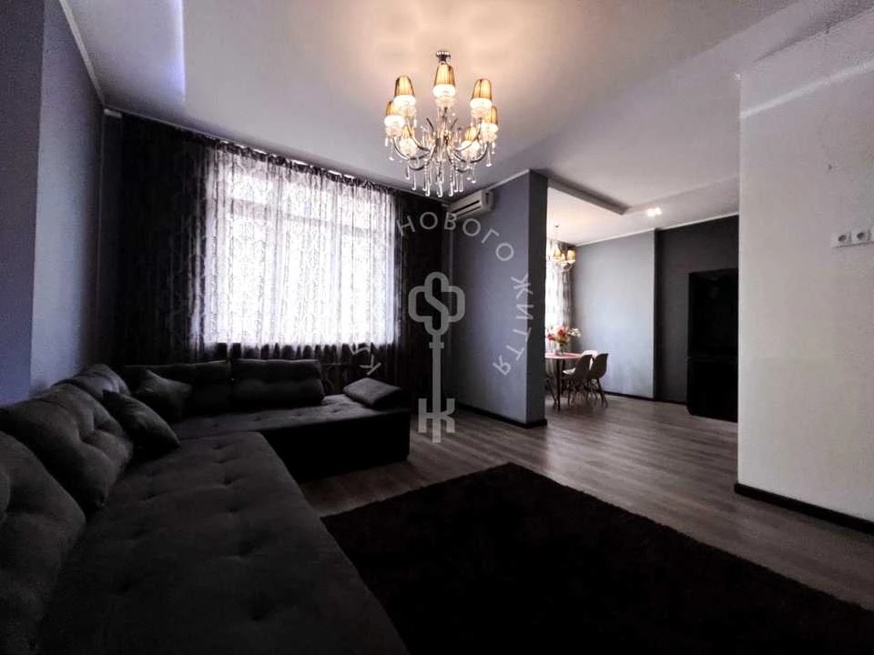 Apartment. Ghnata Hotkevych st, Kyiv